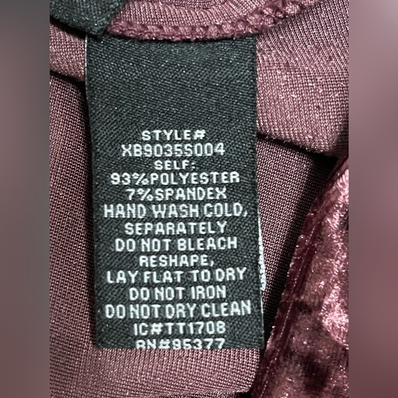 Sanctuary Velvet Texture Flare Sleeves Fall Inspired Plum Blouse Size Small - Picture 9 of 10